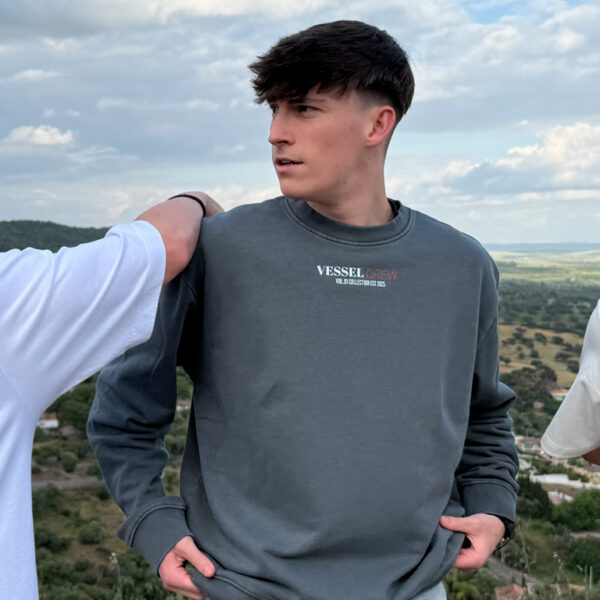 97/98 CREWNECK
